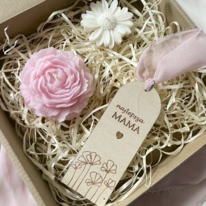 ZESTAW PREZENTOWY DWÓCH ŚWIEC SOJOWYCH I ZAKŁADKI