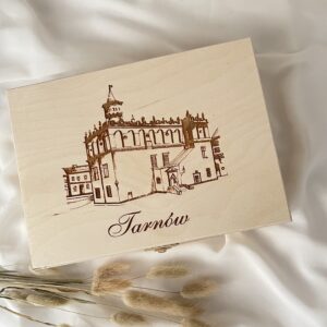 DREWNIANA SKRZYNECZKA Z TARNOWA