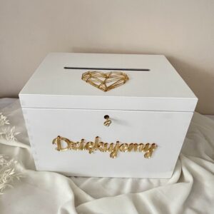 DUŻA BIAŁA DREWNIANA SKRZYNKA Z GRAWEREM NA KOPERTY I ŻYCZENIA ŚLUBNE