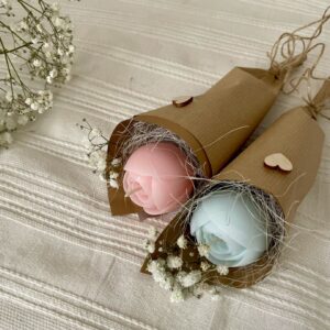 ŚWIECA SOJOWA PĄCZEK RÓŻY