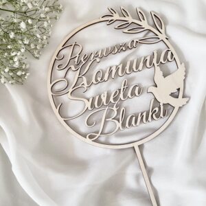 TOPPER DREWNIANY ZE SKLEJKI - PIERWSZA KOMUNIA ŚWIĘTA