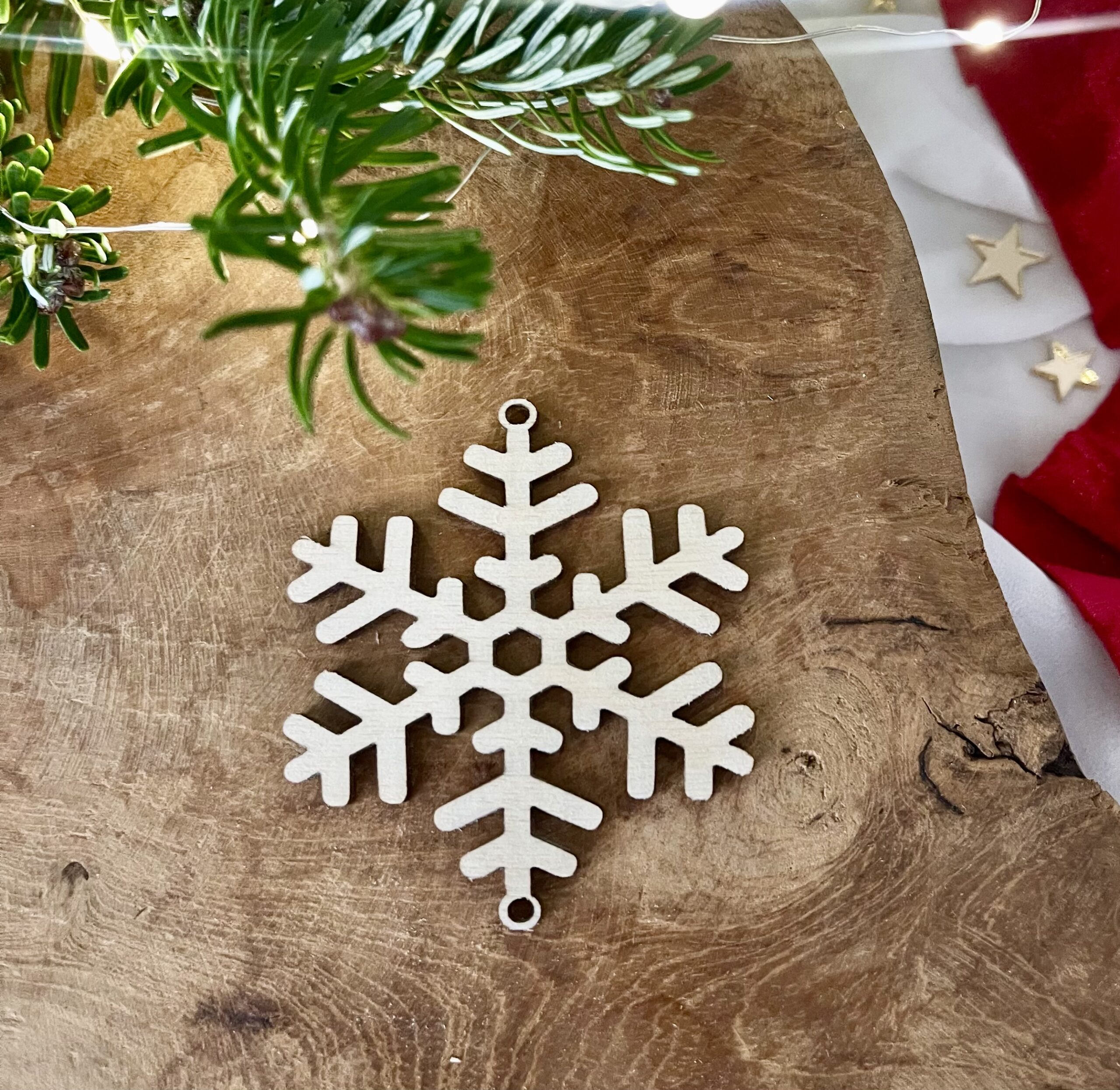 BAZA DO ZAWIESZKI ZE SKLEJKI NA CHOINKĘ - ŚNIEŻYNKA - obrazek 2