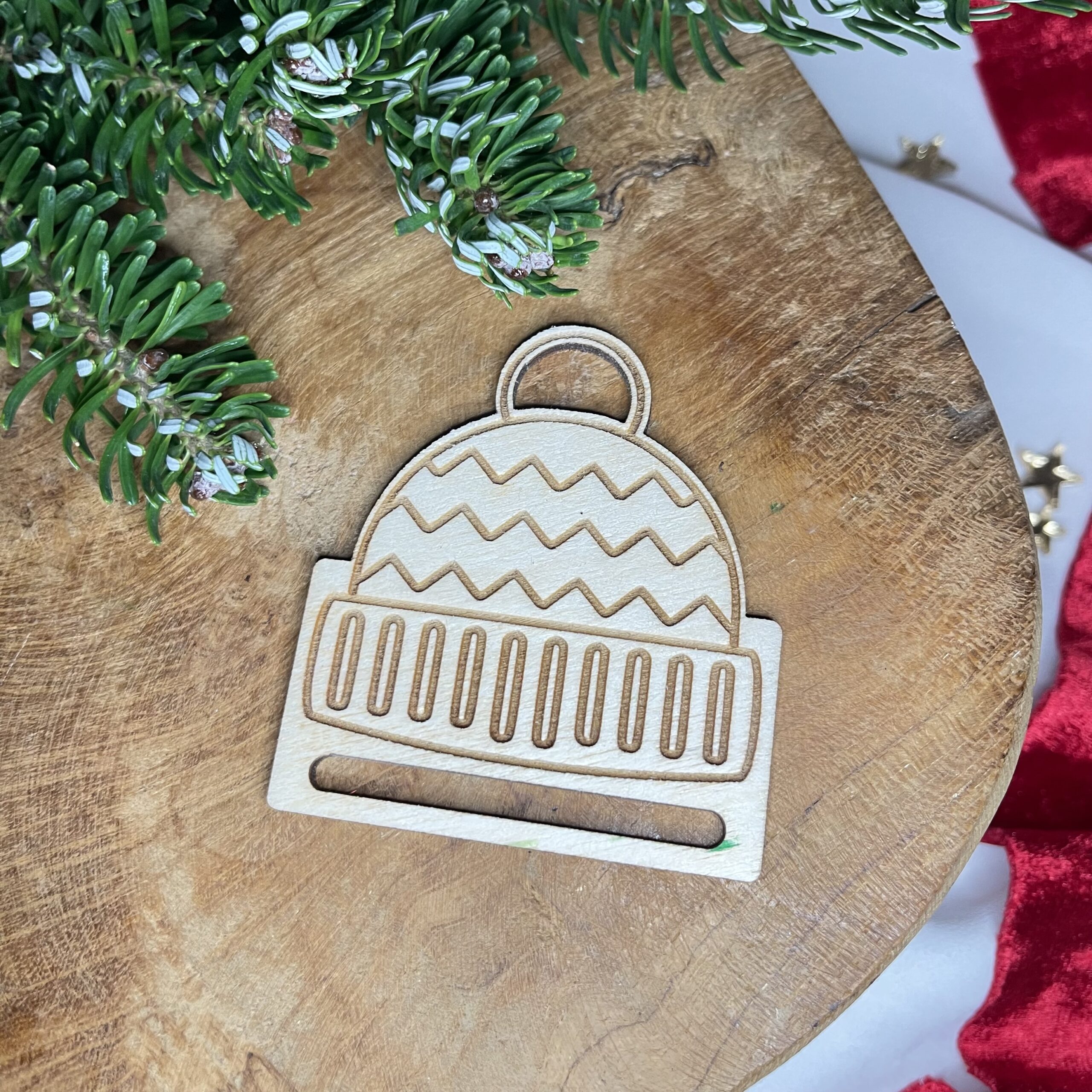 BAZA DO ZAWIESZKI ZE SKLEJKI NA CHOINKĘ - CZAPKA - obrazek 3