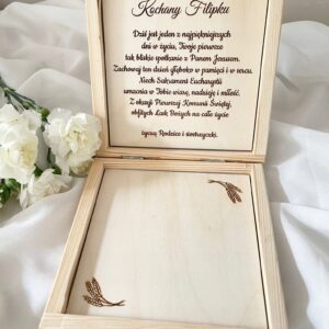 PAMIĄTKA PIERWSZEJ KOMUNII ŚWIĘTEJ SKRZYNKA PREZENT Personalizacja