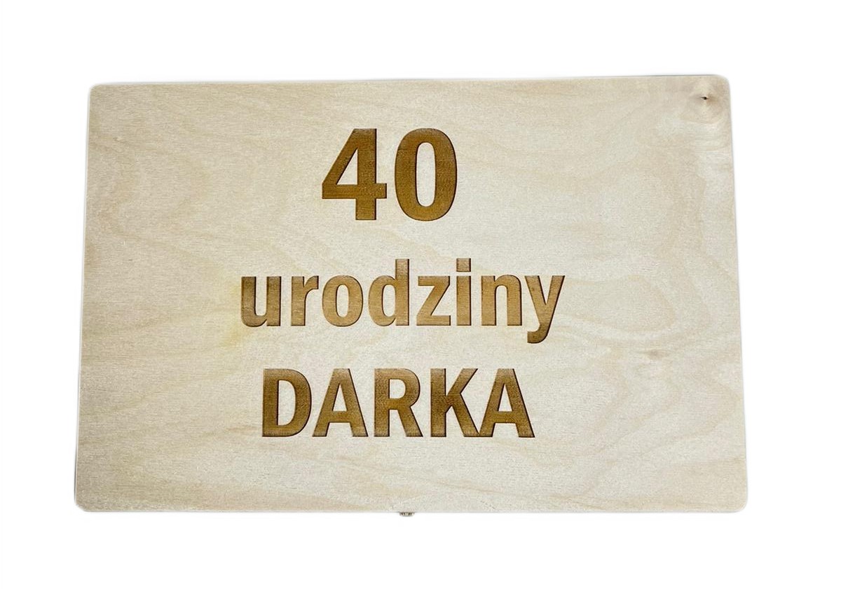 Personalizowana Drewniana Skrzynka z Grawerem – Idealny Prezent na 40 Urodziny