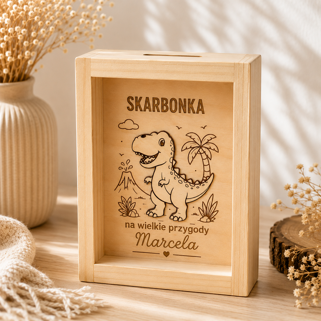 DREWNIANA SKARBONKA "NA WIELKIE PRZYGODY" - PERSONALIZOWANA