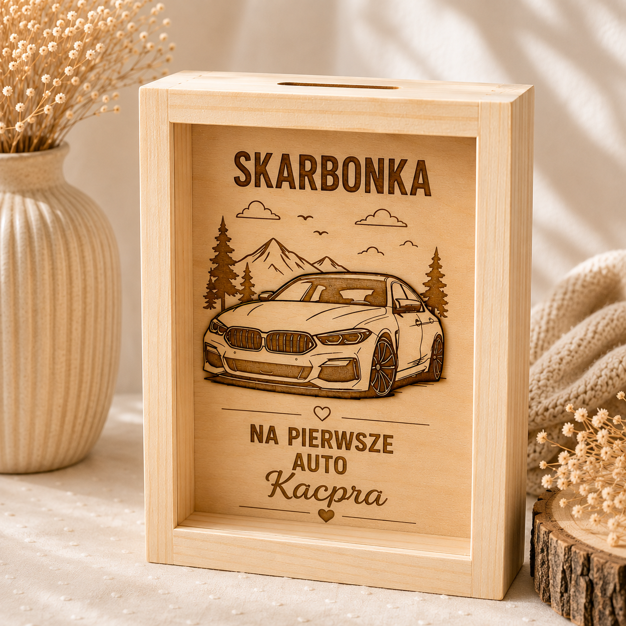 DREWNIANA SKARBONKA "NA PIERWSZE AUTO" - PERSONALIZOWANA